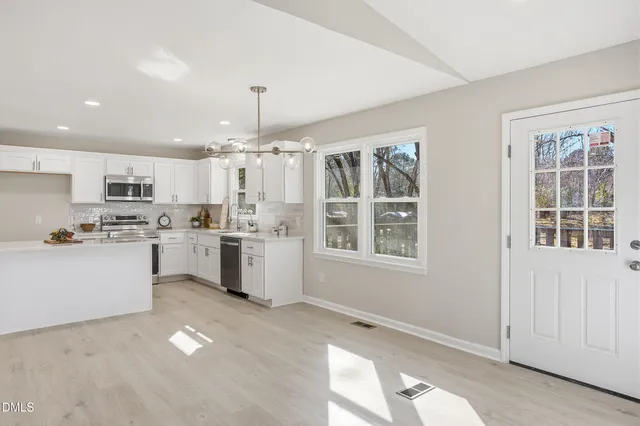 $364,900 | 328 Smith Drive, Durham, NC 27712