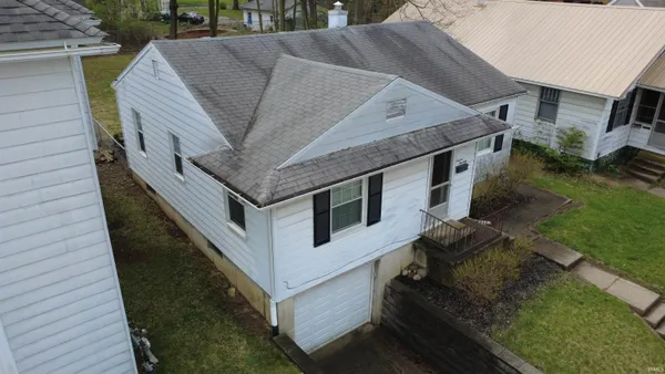 $139,000 | 713 West Queen Street, Muncie, IN 47303