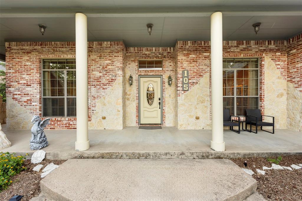 105 Country Ridge Court Red Oak, TX 75154 - Photo 5 of 40 a view of a entryway