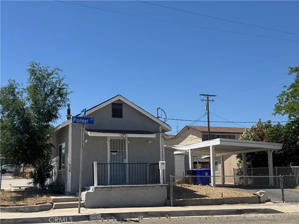 $204,900 | 408 Pioneer Street, Barstow, CA 92311