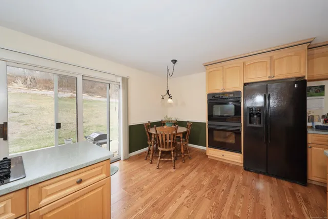 $599,900 | 154 South Benham Road, Seymour, CT 06483