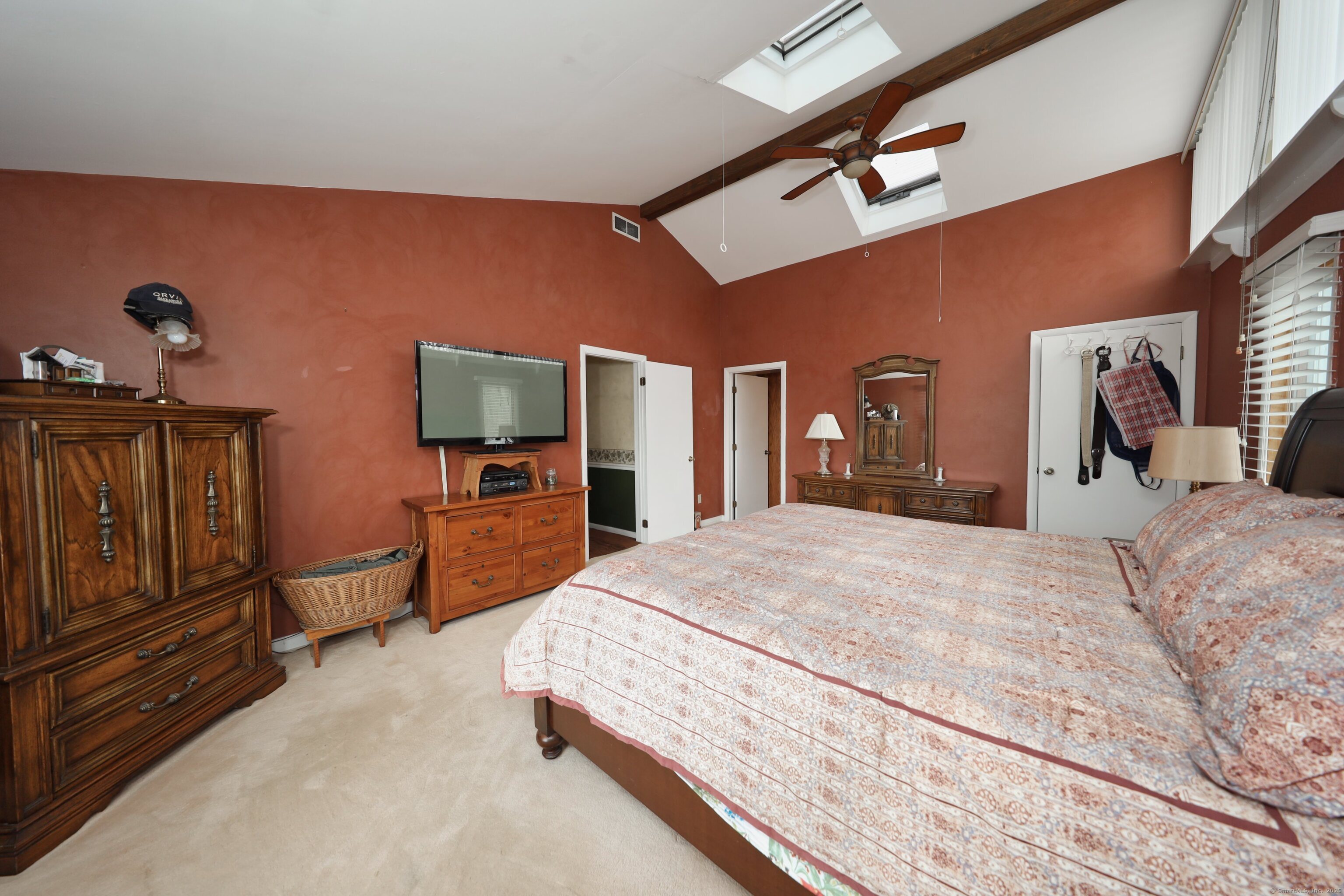 154 South Benham Road Seymour, CT 06483 - Photo 15 of 40