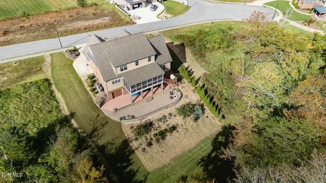 $1,250,000 | 5079 Rose Gardens Circle, Kingsport, TN 37660