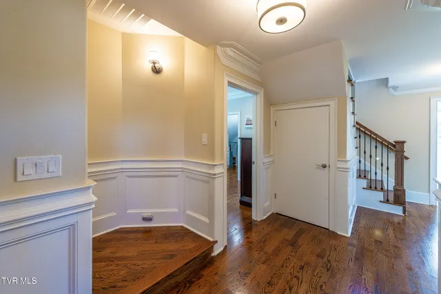 $1,250,000 | 5079 Rose Gardens Circle, Kingsport, TN 37660