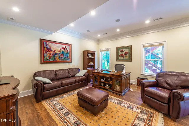 $1,250,000 | 5079 Rose Gardens Circle, Kingsport, TN 37660