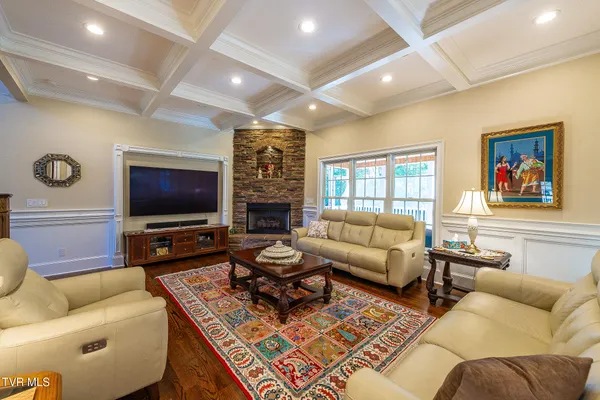 $1,199,999 | 5079 Rose Gardens Circle, Kingsport, TN 37660