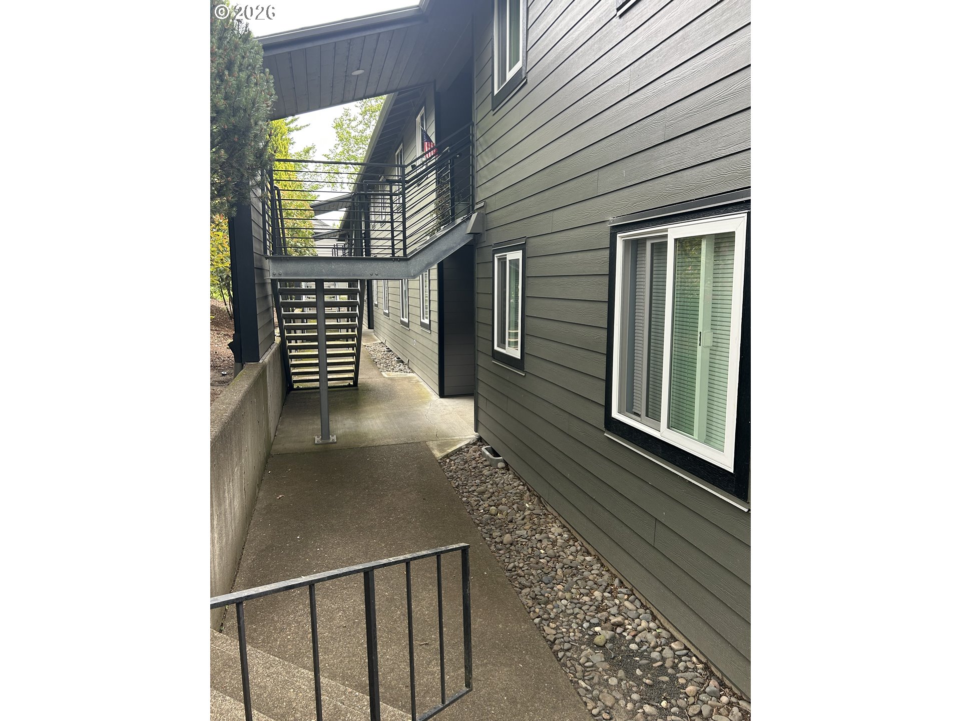 12614 Northwest Barnes Road, Unit 10 Portland, OR 97229 - Photo 11 of 22