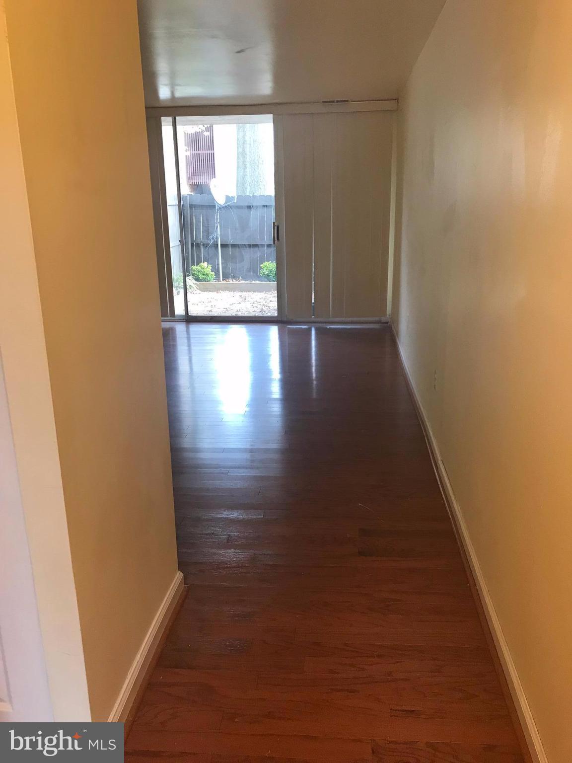 8489 Greenbelt Road, Unit T1 Greenbelt, MD 20770 - Photo 2 of 20 Interior (General)