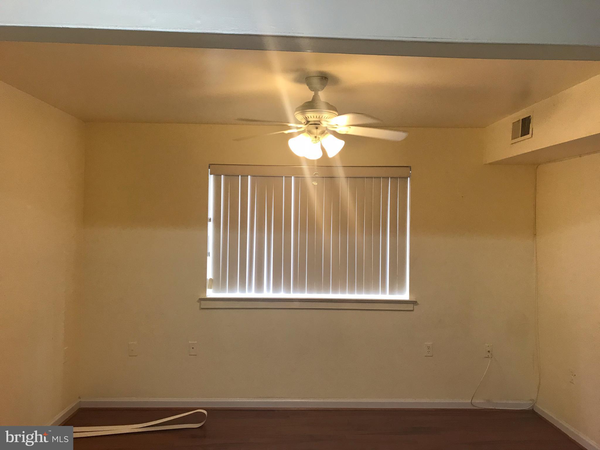 8489 Greenbelt Road, Unit T1 Greenbelt, MD 20770 - Photo 11 of 20 Dining Room