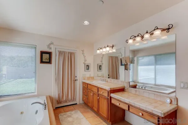 $1,450,000 | Margale, Vista, CA 92083