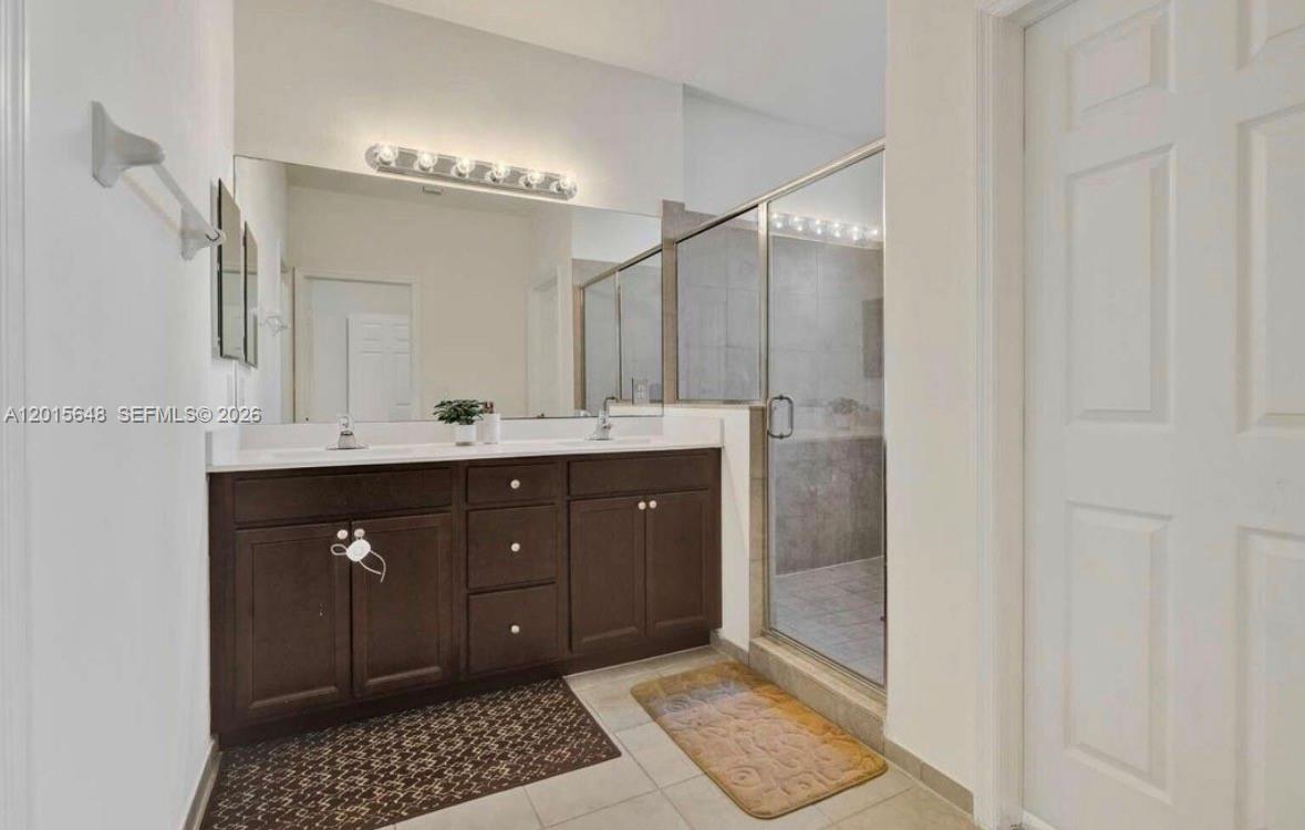 3460 West 103rd Terrace Hialeah, FL 33018 - Photo 27 of 46