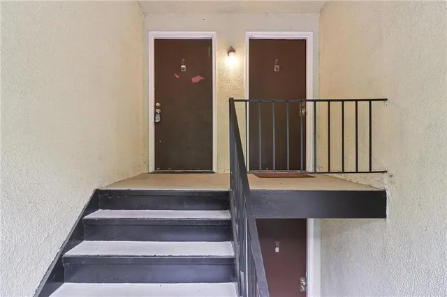 $1,400 | 2398 Lawrenceville Highway, Unit E, Decatur, GA 30033