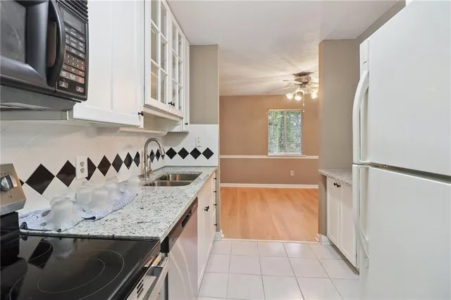 $1,400 | 2398 Lawrenceville Highway, Unit E, Decatur, GA 30033