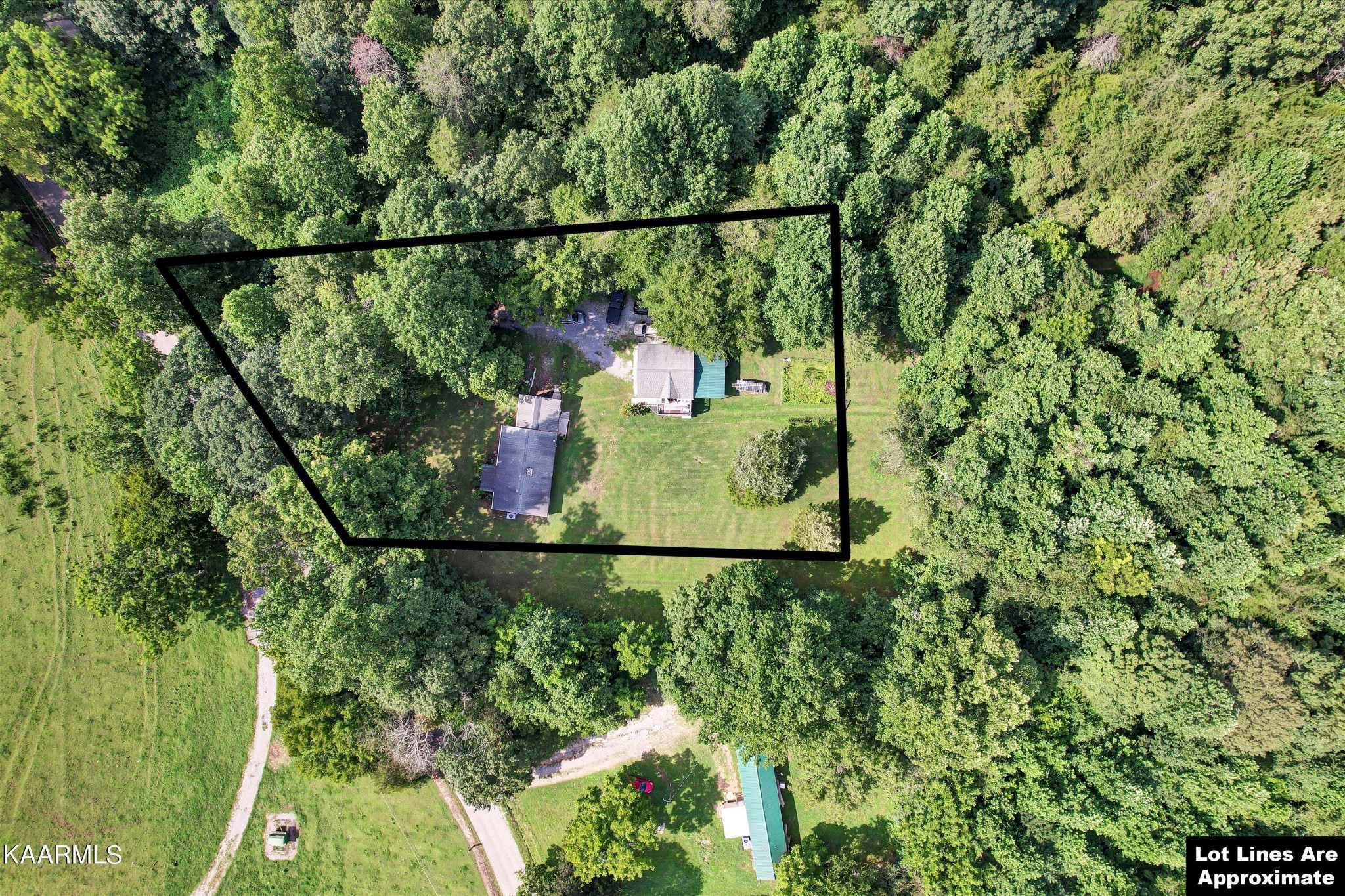 185 Moody Hollow Road Powell, TN 37849 - Photo 33 of 46