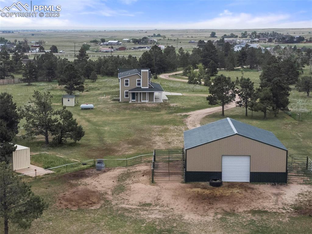 13550 Murphy Road Elbert, CO 80106 - Photo 5 of 42 a view of a town with mountains in the background