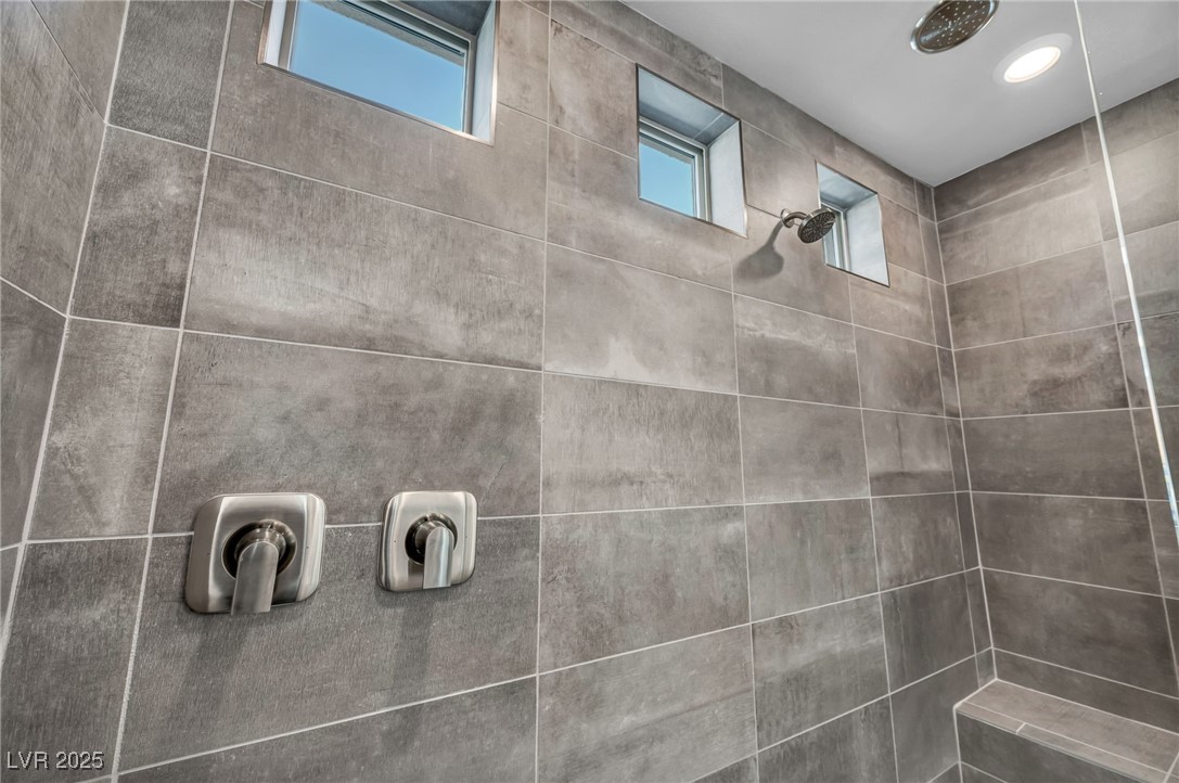 218 Springbough Lane Las Vegas, NV 89138 - Photo 23 of 39