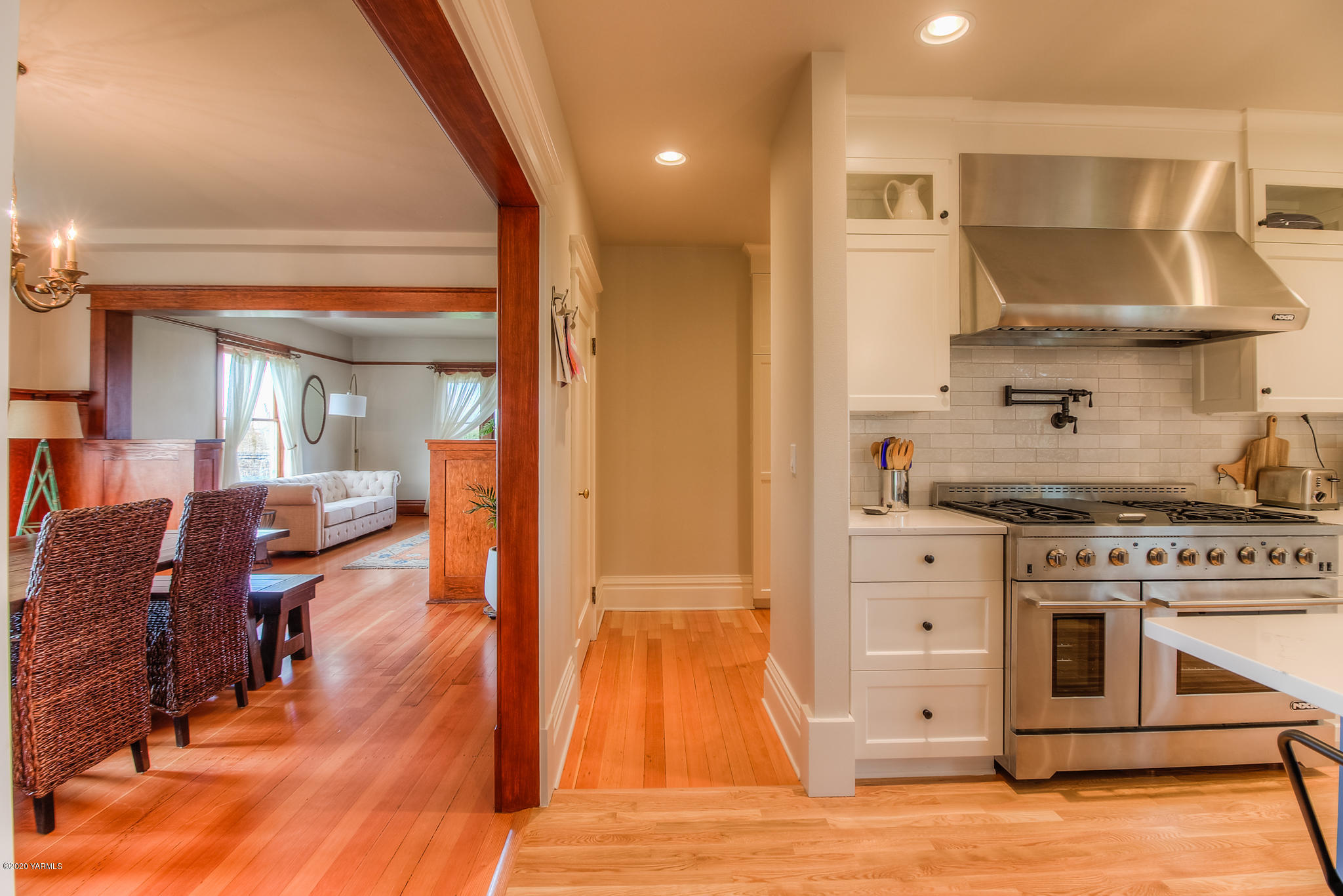 791 Becker Road Toppenish, WA 98948 - Photo 29 of 78 a kitchen with stainless steel appliances granite countertop a stove and a refrigerator