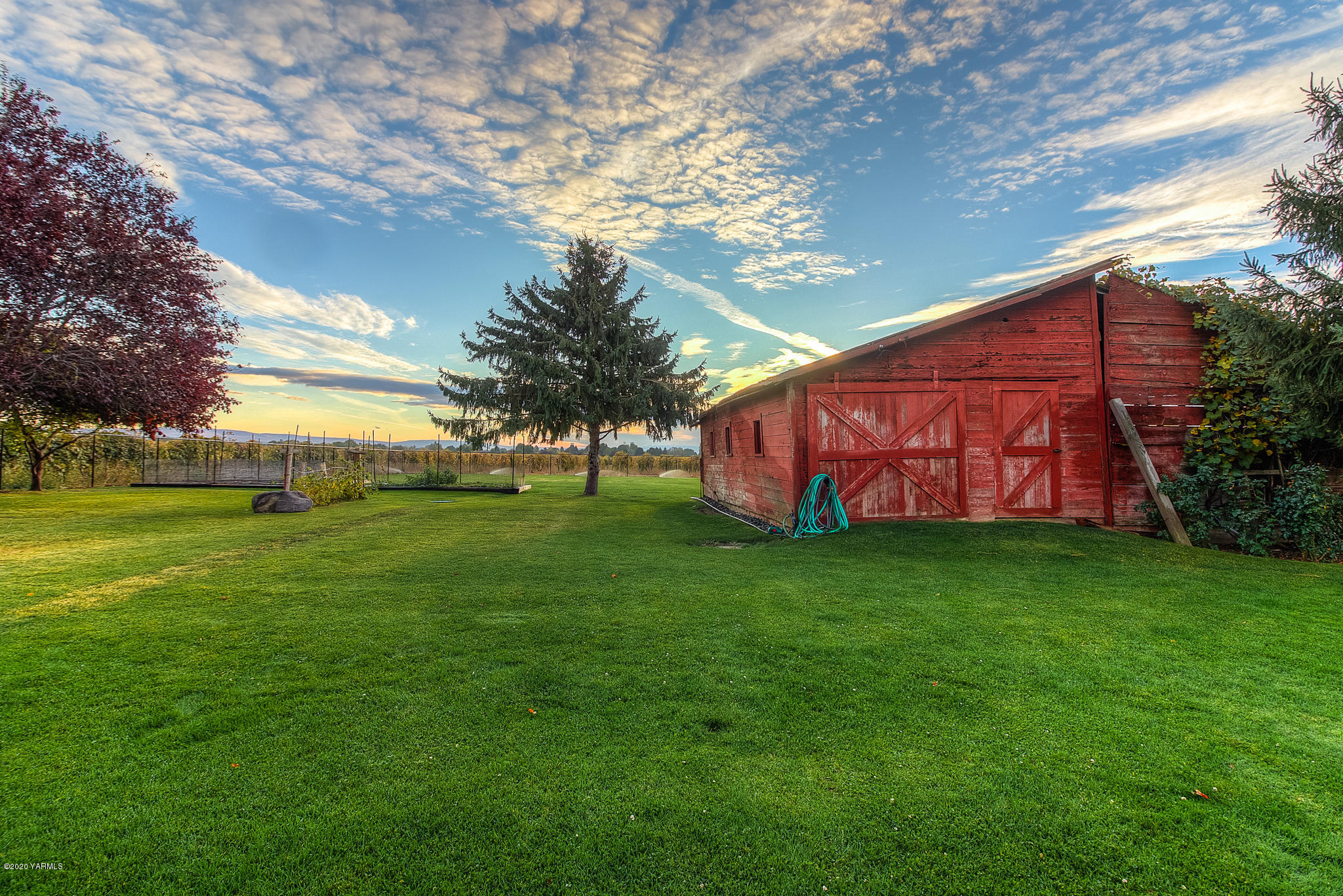 791 Becker Road Toppenish, WA 98948 - Photo 69 of 78 Back side of property