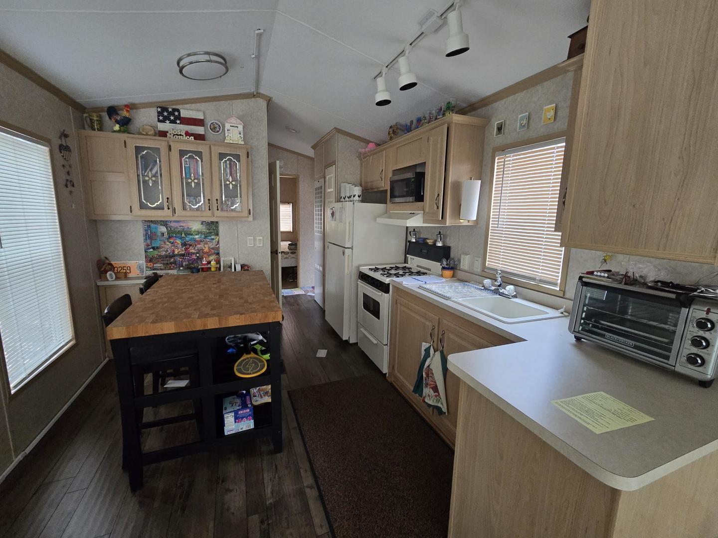 17-20 & 21 Woodhaven Sublette, IL 61367 - Photo 12 of 20