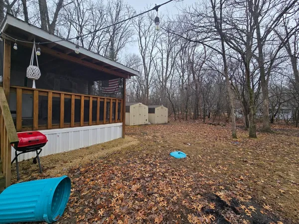 $75,000 | 17-20 & 21 Woodhaven, Sublette, IL 61367