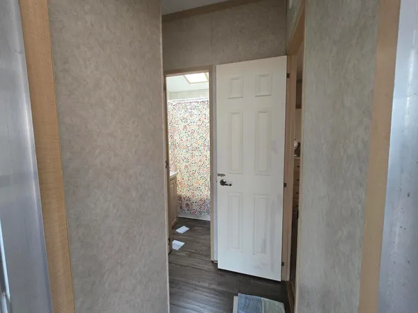 $75,000 | 17-20 & 21 Woodhaven, Sublette, IL 61367