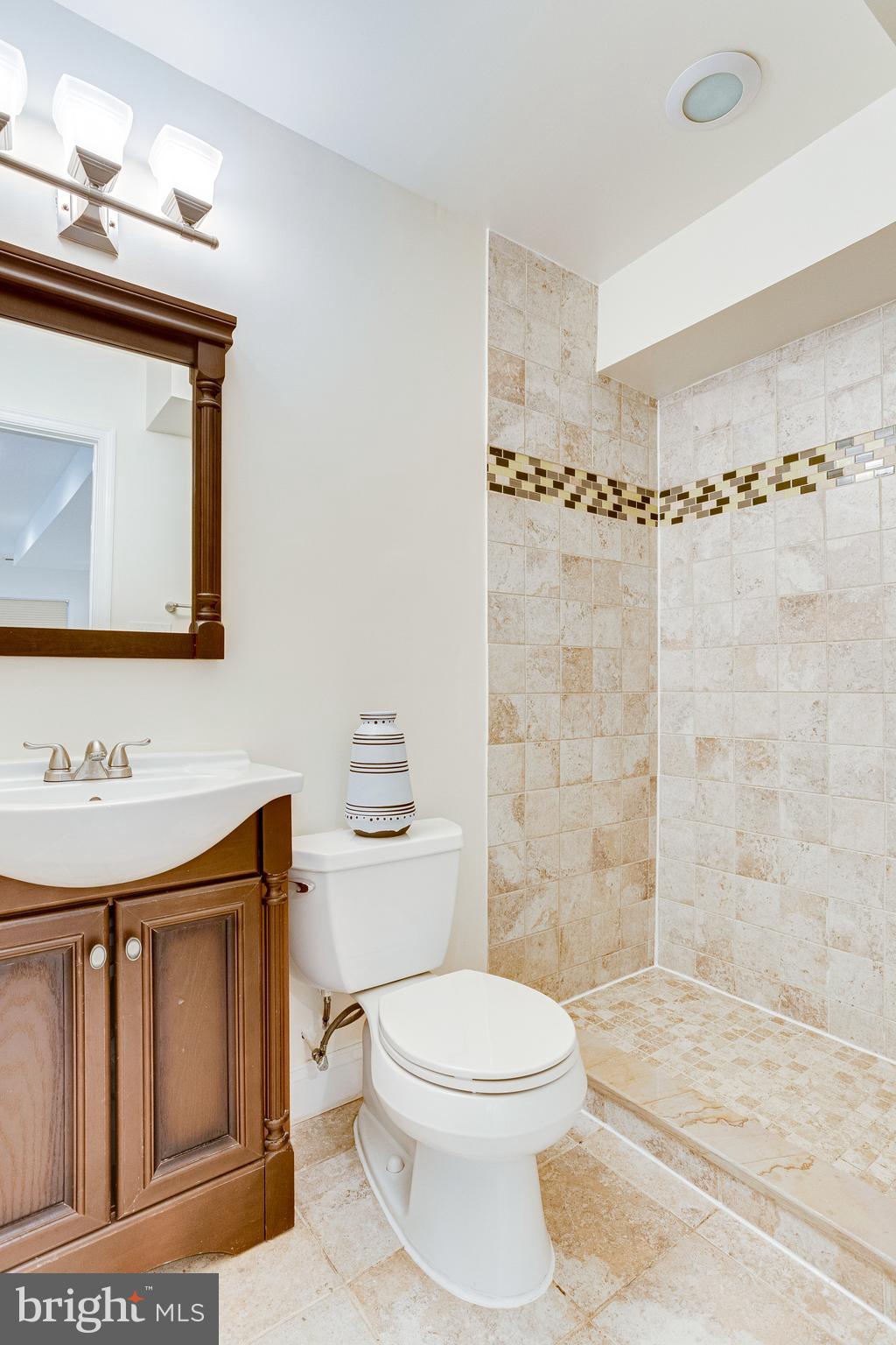 301 R Street Northwest, Unit 2 Washington, DC 20001 - Photo 40 of 50 Gallery Image 40
