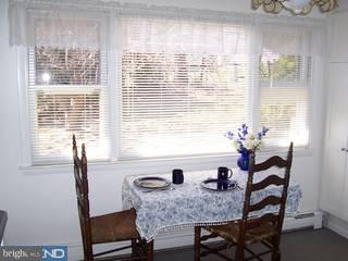 984 Hunters Turn Huntingdon Valley, PA 19006 - Photo 4 of 6 Gallery Image 4
