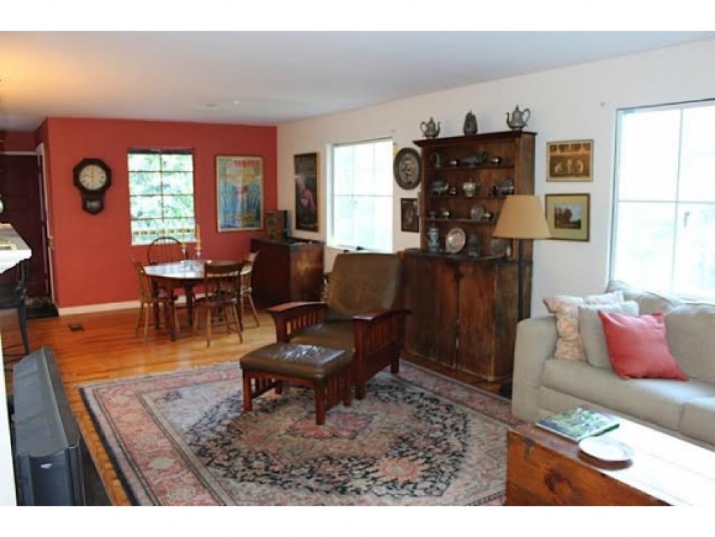 218 Hopson Road Norwich, VT 05055 - Photo 4 of 24