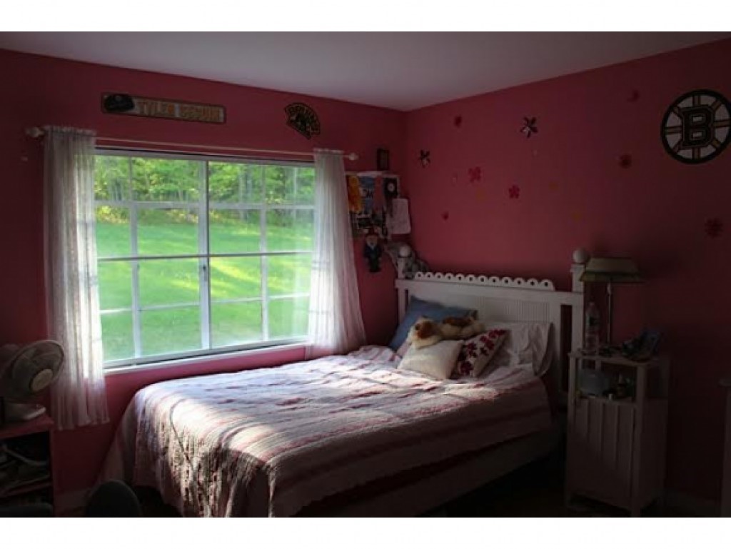 218 Hopson Road Norwich, VT 05055 - Photo 8 of 24