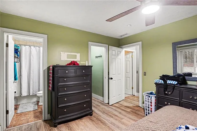 $250,000 | 4656 South Woodlake Lane Southeast, Conyers, GA 30013