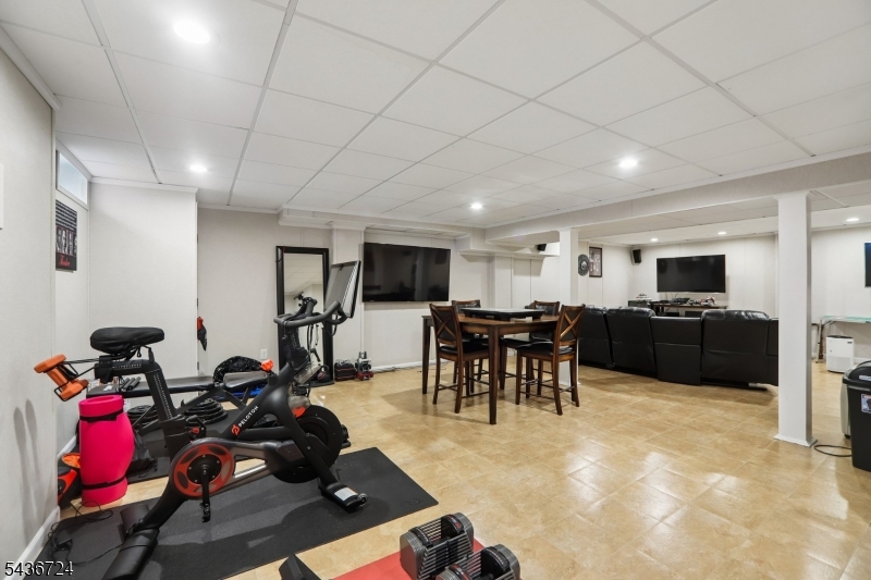 230 Birchwood Road Linden, NJ 07036 - Photo 20 of 27