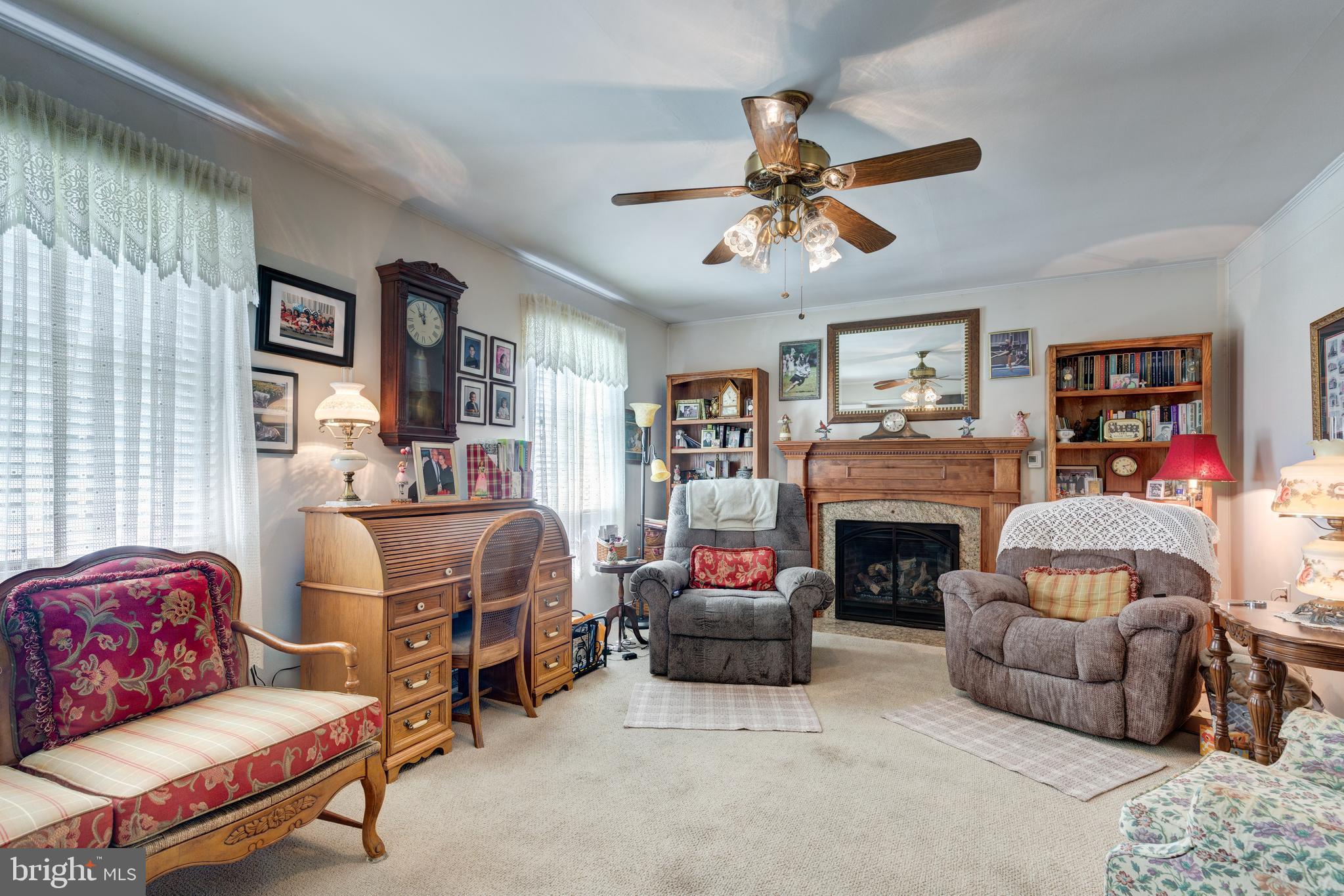 40 Greenvale Road Westminster, MD 21157 - Photo 13 of 45 Cozy Family Room w/ propane gas fireplace