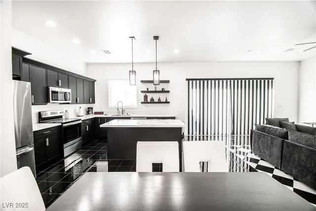 $1,595,000 | 3736 South Spg Mountain Boulevard, Pahrump, NV 89048