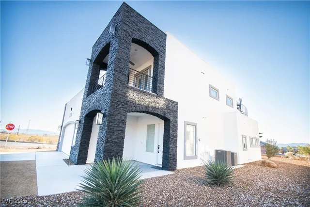 $1,595,000 | 3736 South Spg Mountain Boulevard, Pahrump, NV 89048