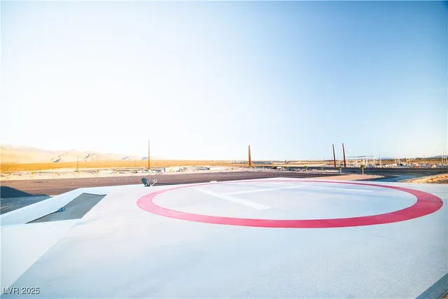 $1,595,000 | 3736 South Spg Mountain Boulevard, Pahrump, NV 89048