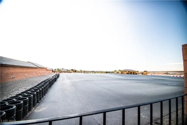 $1,595,000 | 3736 South Spg Mountain Boulevard, Pahrump, NV 89048