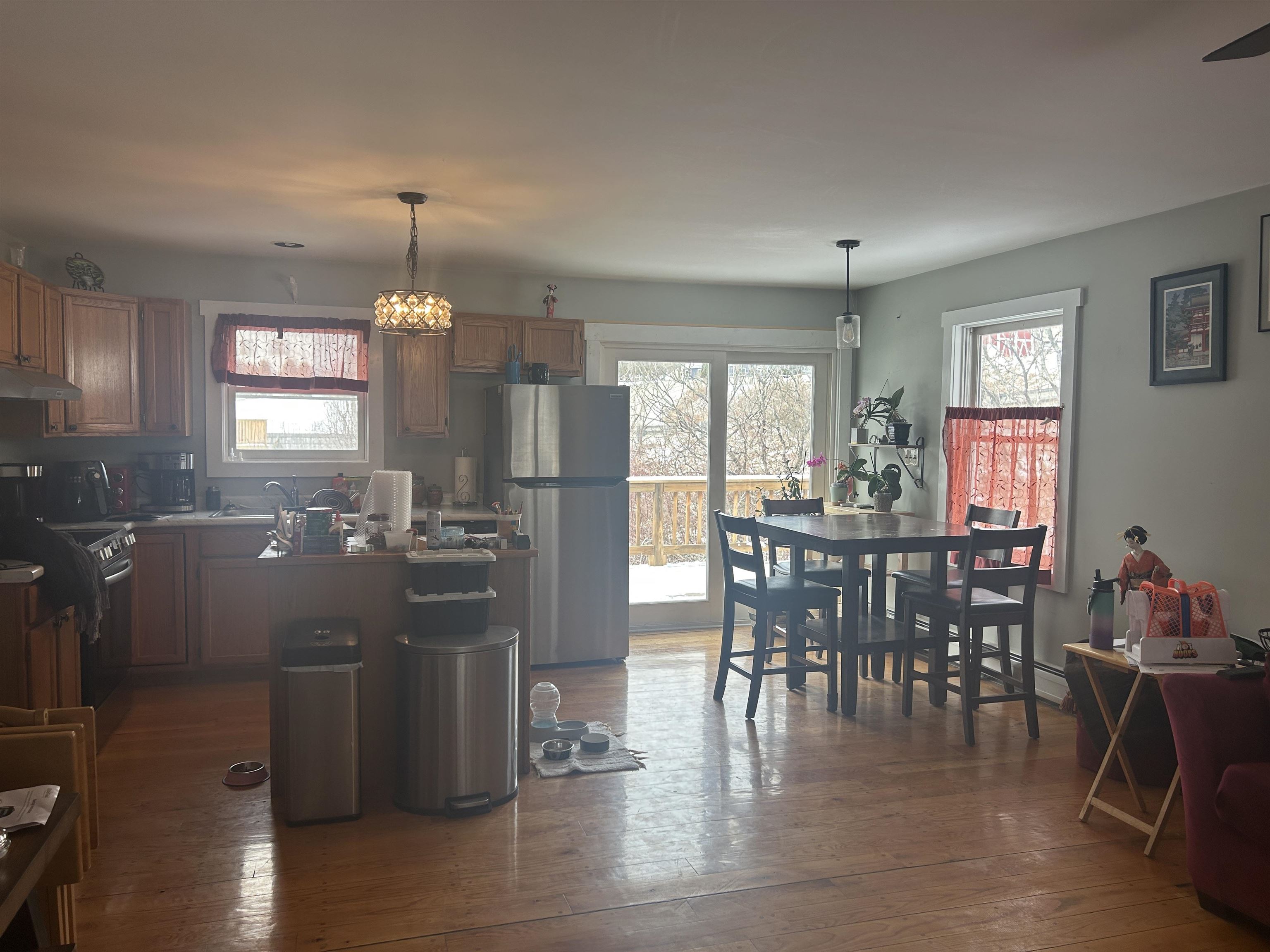 408 Christian Street Hartford, VT 05001 - Photo 4 of 15