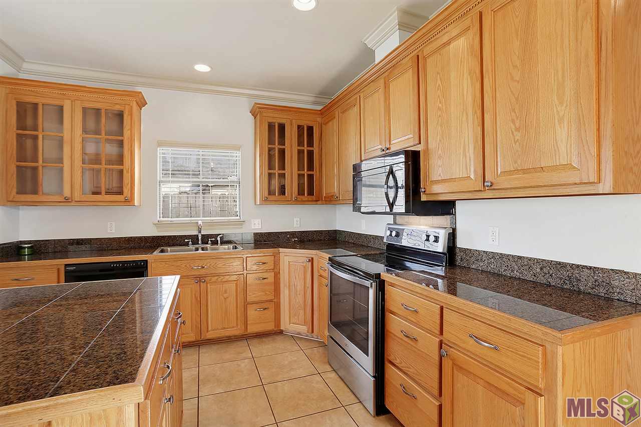 10429 Springvalley Avenue Baton Rouge, LA 70810 - Photo 5 of 13 Gallery Image 5