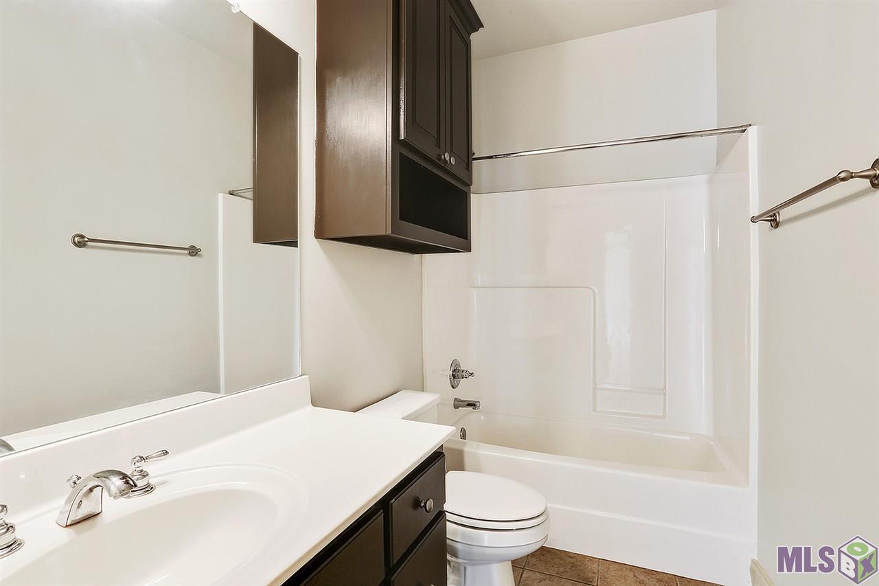 10429 Springvalley Avenue Baton Rouge, LA 70810 - Photo 10 of 13 Gallery Image 10
