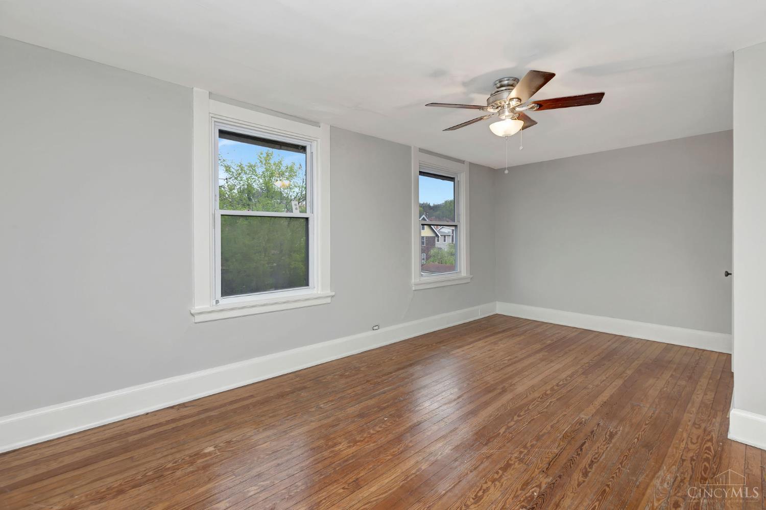 3454 Ruther Avenue Cincinnati, OH 45220 - Photo 16 of 41