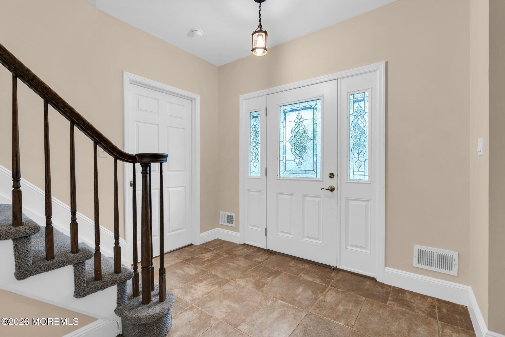 19 Mill Road Matawan, NJ 07747 - Photo 7 of 43 12-web-or-mls-DSC05719