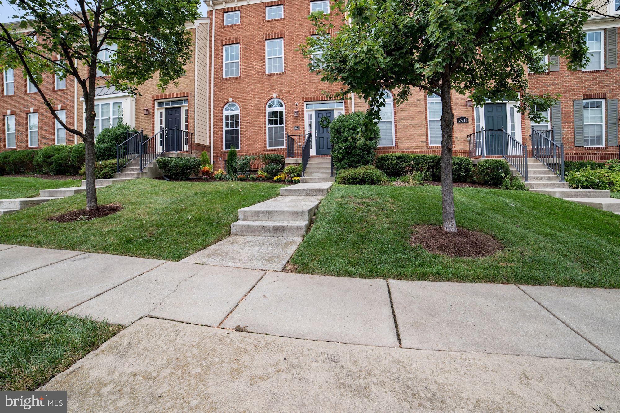 7621 Elmcrest Road Hanover, MD 21076 - Photo 3 of 35