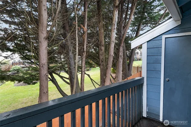 $340,000 | 16817 Larch Way, Unit D207, Lynnwood, WA 98037