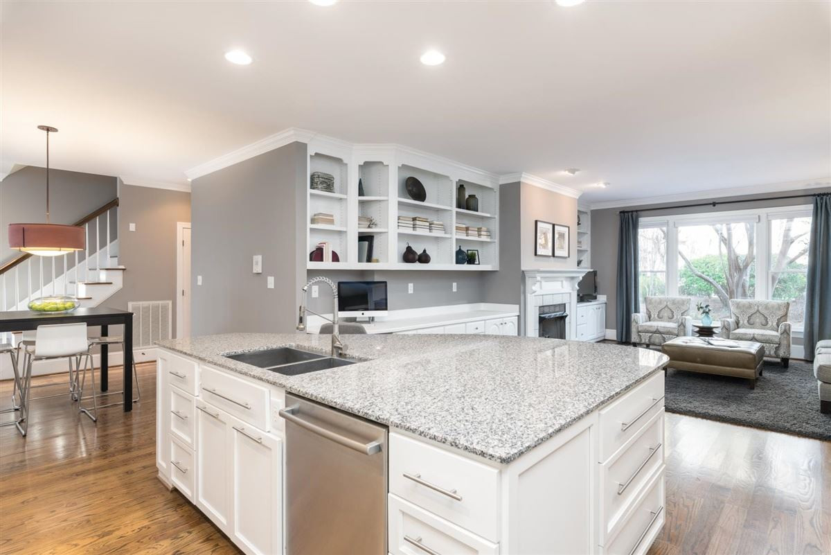 3910 Chippenham Road Durham, NC 27707 - Photo 6 of 30 Kitchen