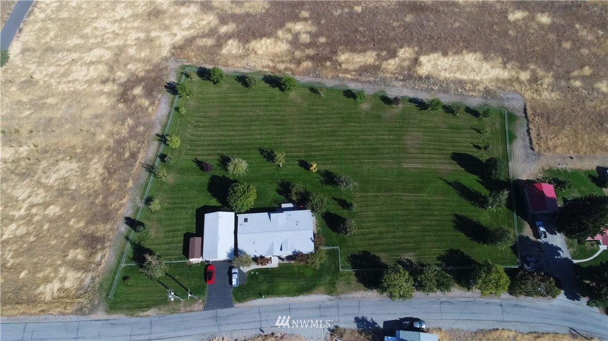 714 Klate Road Manson, WA 98831 - Photo 3 of 25 Gallery Image 3