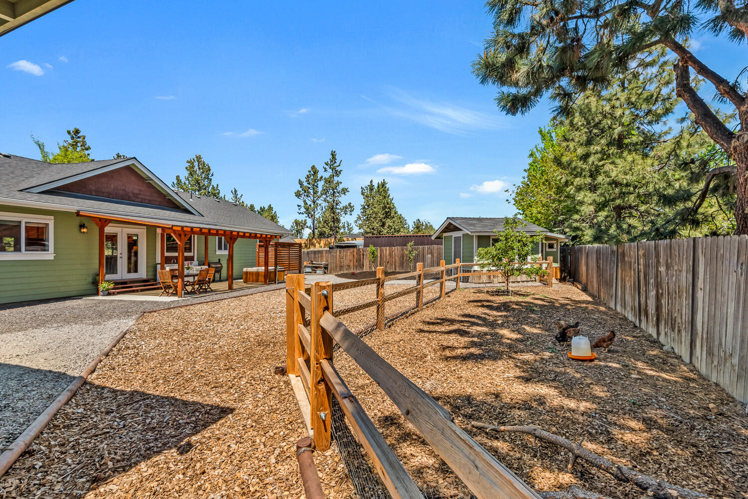 63406 Vogt Road Bend, OR 97701 - Photo 22 of 27 Fenced garden area