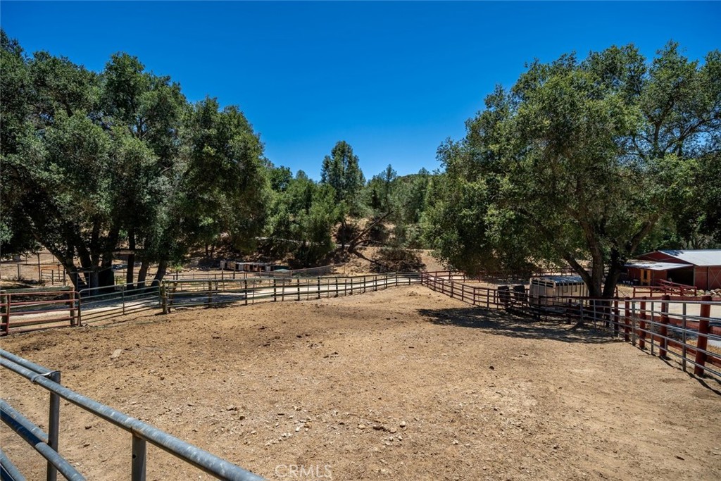 9740 Huer Huero Road Creston, CA 93432 - Photo 46 of 70