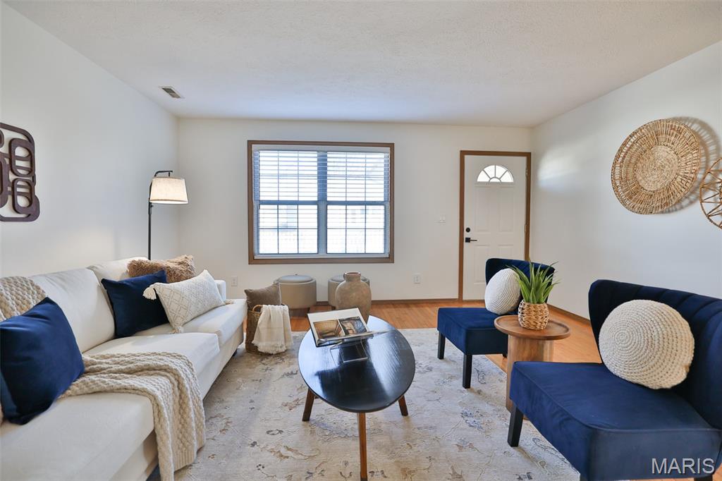 516 Thomas Street Edwardsville, IL 62025 - Photo 14 of 53