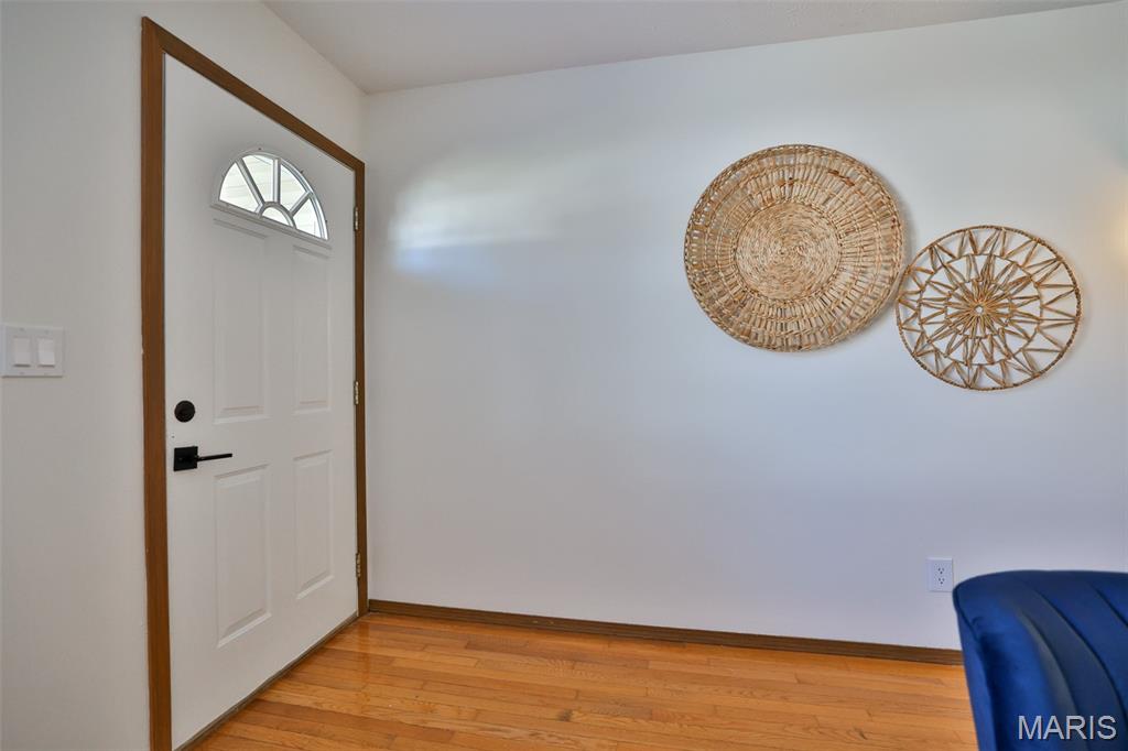 516 Thomas Street Edwardsville, IL 62025 - Photo 9 of 53