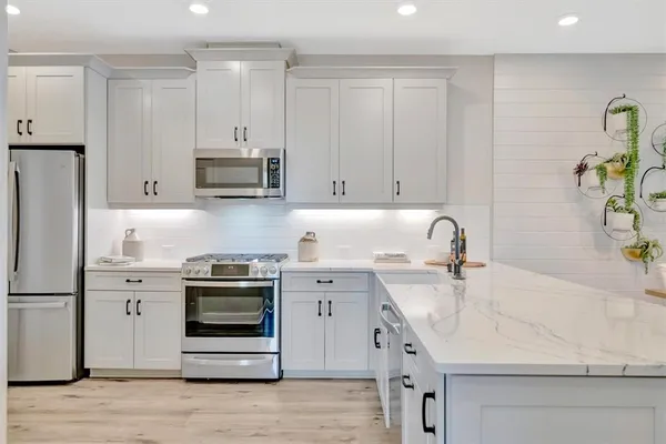 $3,300 | 18173 Cherished Loop, Bradenton, FL 34211